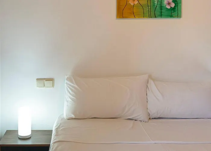 Great 3 Bedroom With Terrace In Golden Mile Appartement Marbella