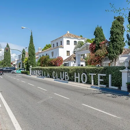 Apartment Great 3 Bedroom With Terrace In Golden Mile Marbella