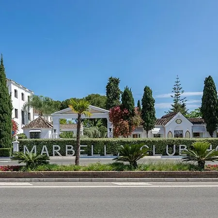 Apartment Great 3 Bedroom With Terrace In Golden Mile Marbella