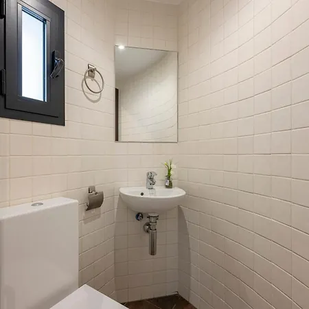 Great 3 Bedroom With Terrace In Golden Mile *